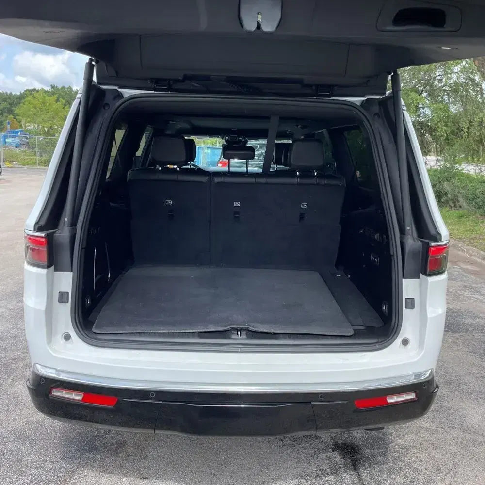 2023 Jeep Wagoneer L Series II