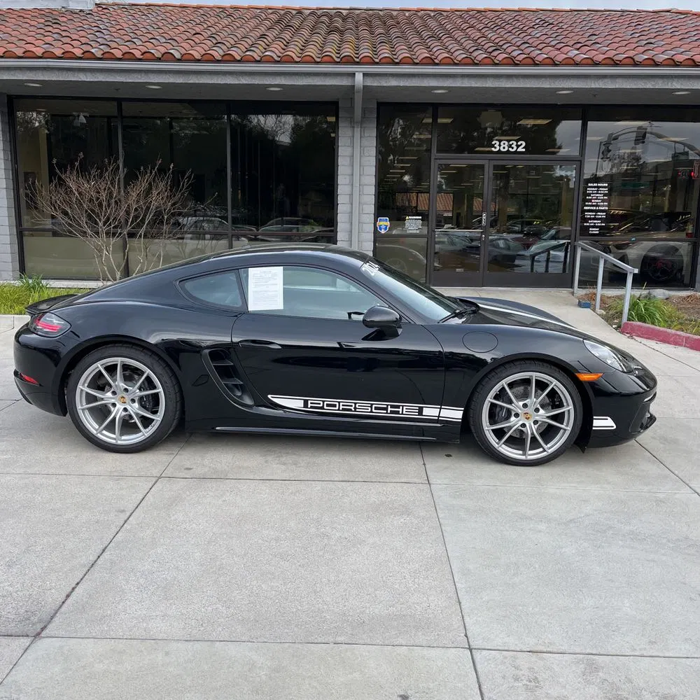 2024 Porsche 718 Cayman Base