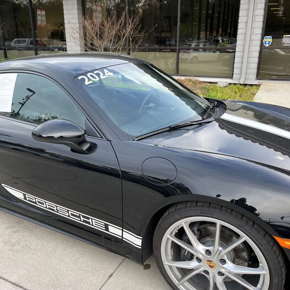 2024 Porsche 718 Cayman Base