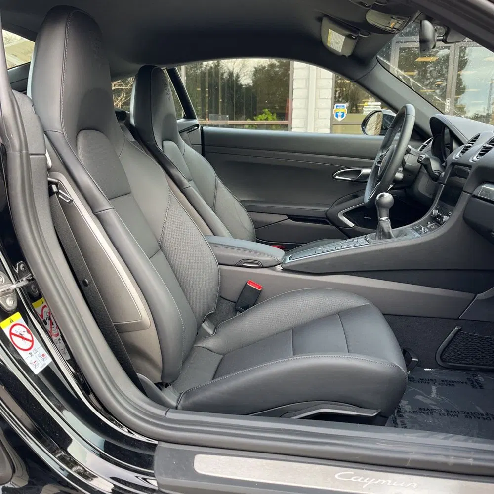 2024 Porsche 718 Cayman Base