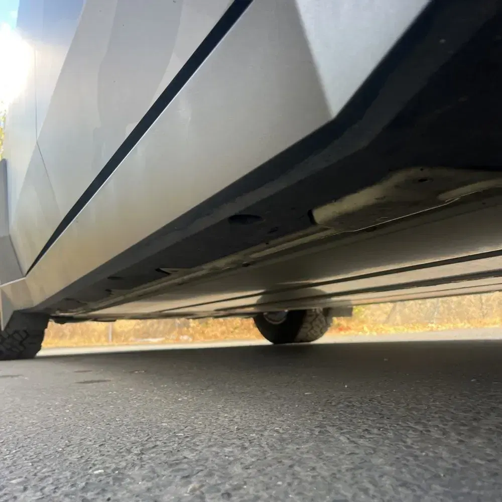 2024 Tesla Cybertruck Base