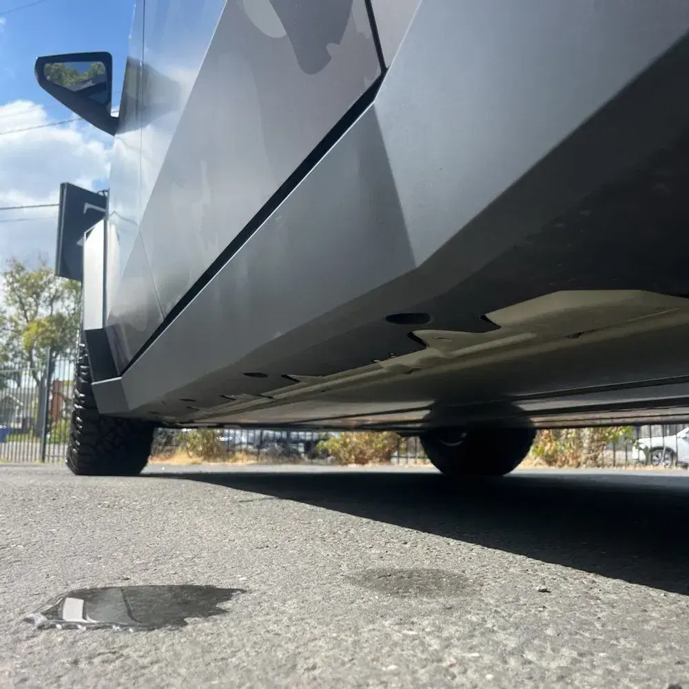 2024 Tesla Cybertruck Base