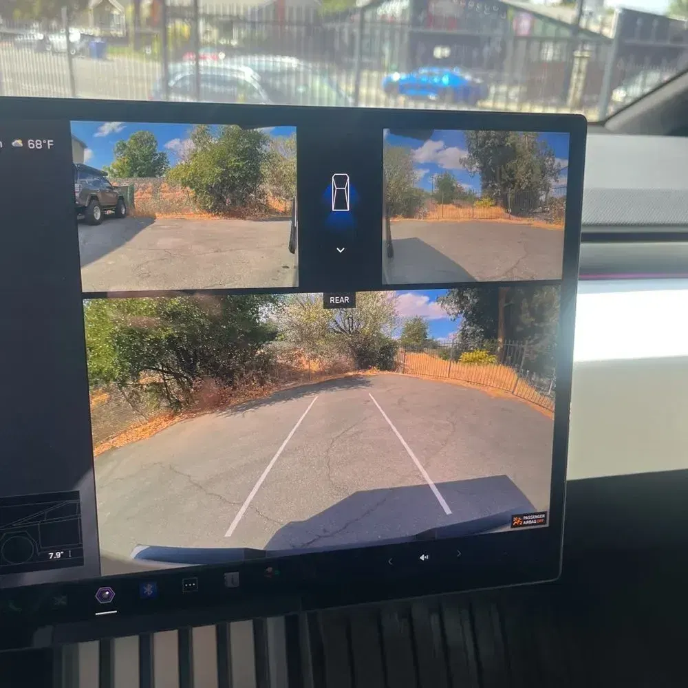 2024 Tesla Cybertruck Base