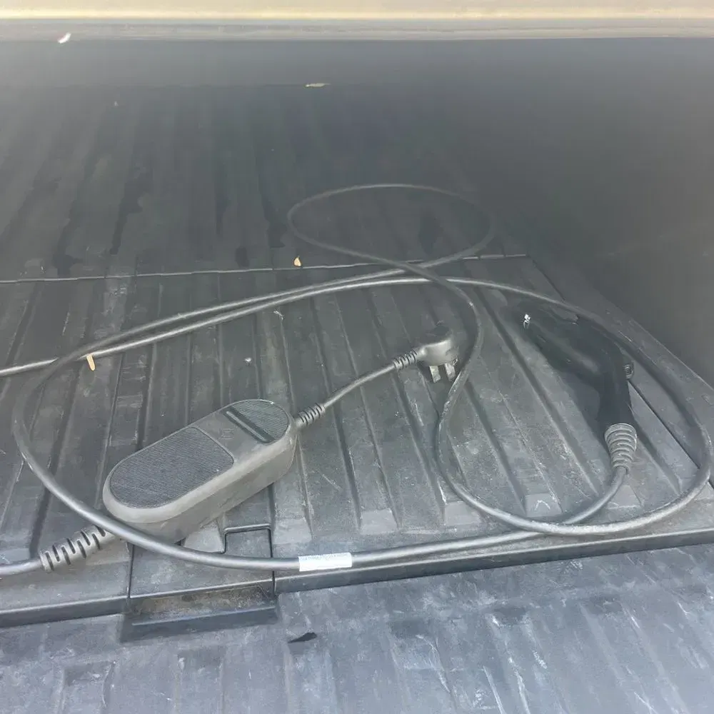 2024 Tesla Cybertruck Base