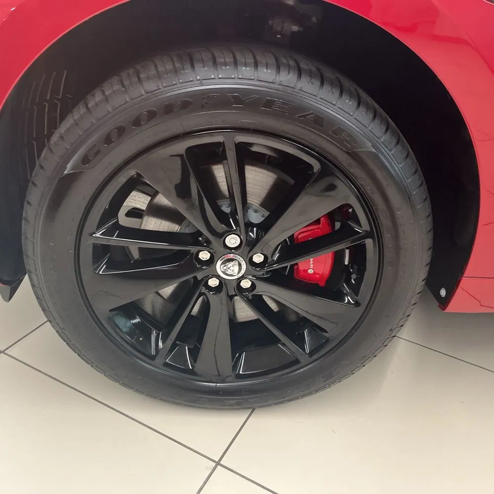 2026 Jaguar F-PACE P400 R-Dynamic S