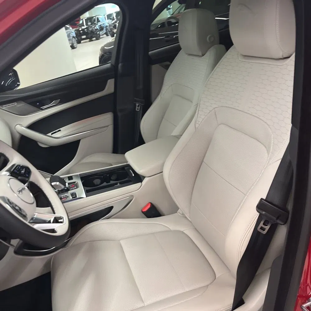 2026 Jaguar F-PACE P400 R-Dynamic S