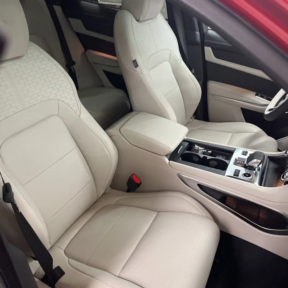 2026 Jaguar F-PACE P400 R-Dynamic S