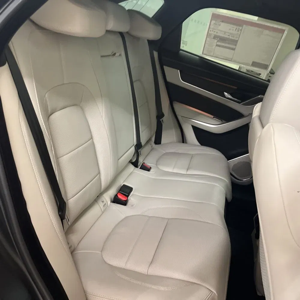 2026 Jaguar F-PACE P400 R-Dynamic S