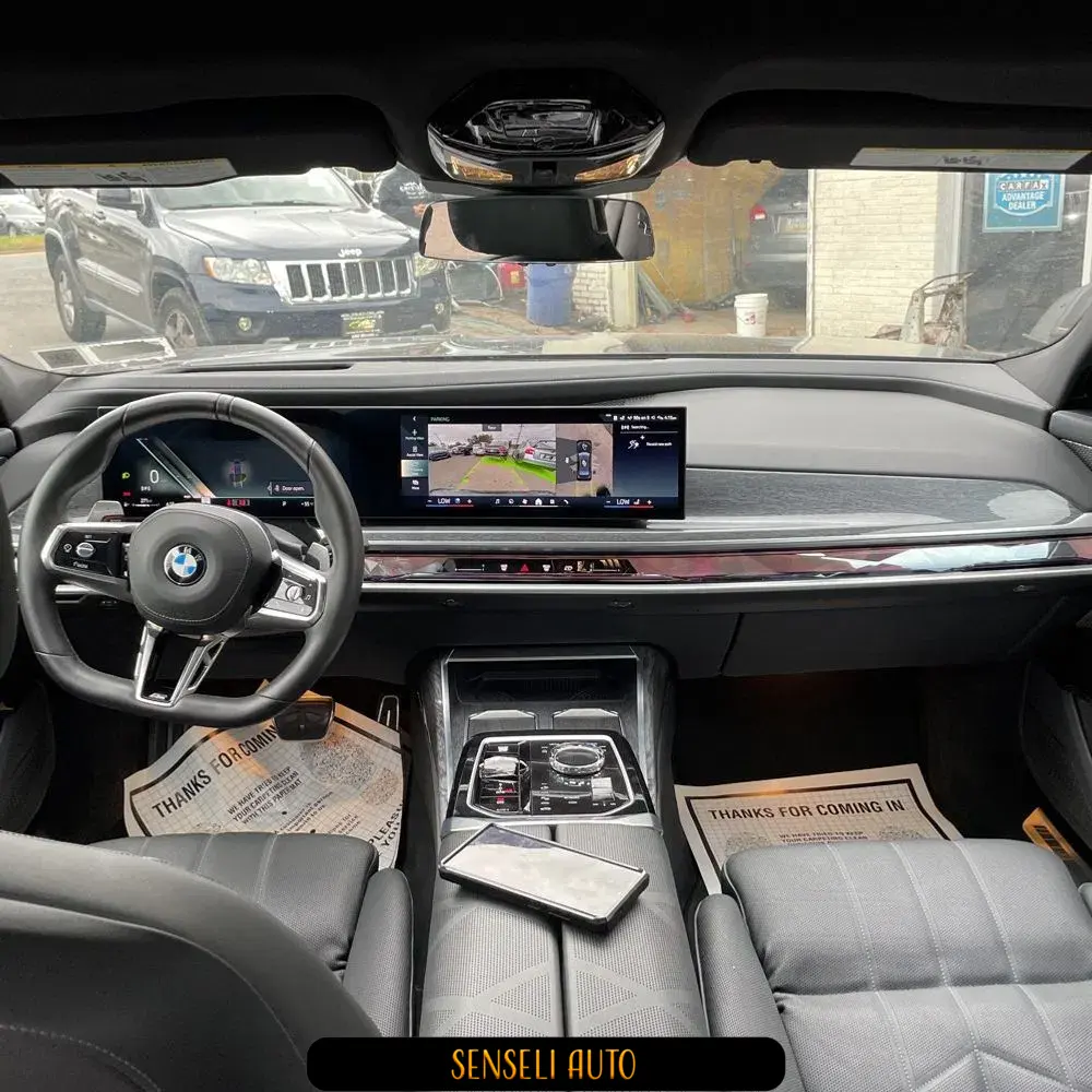 2025 BMW 7-Series 740i xDrive