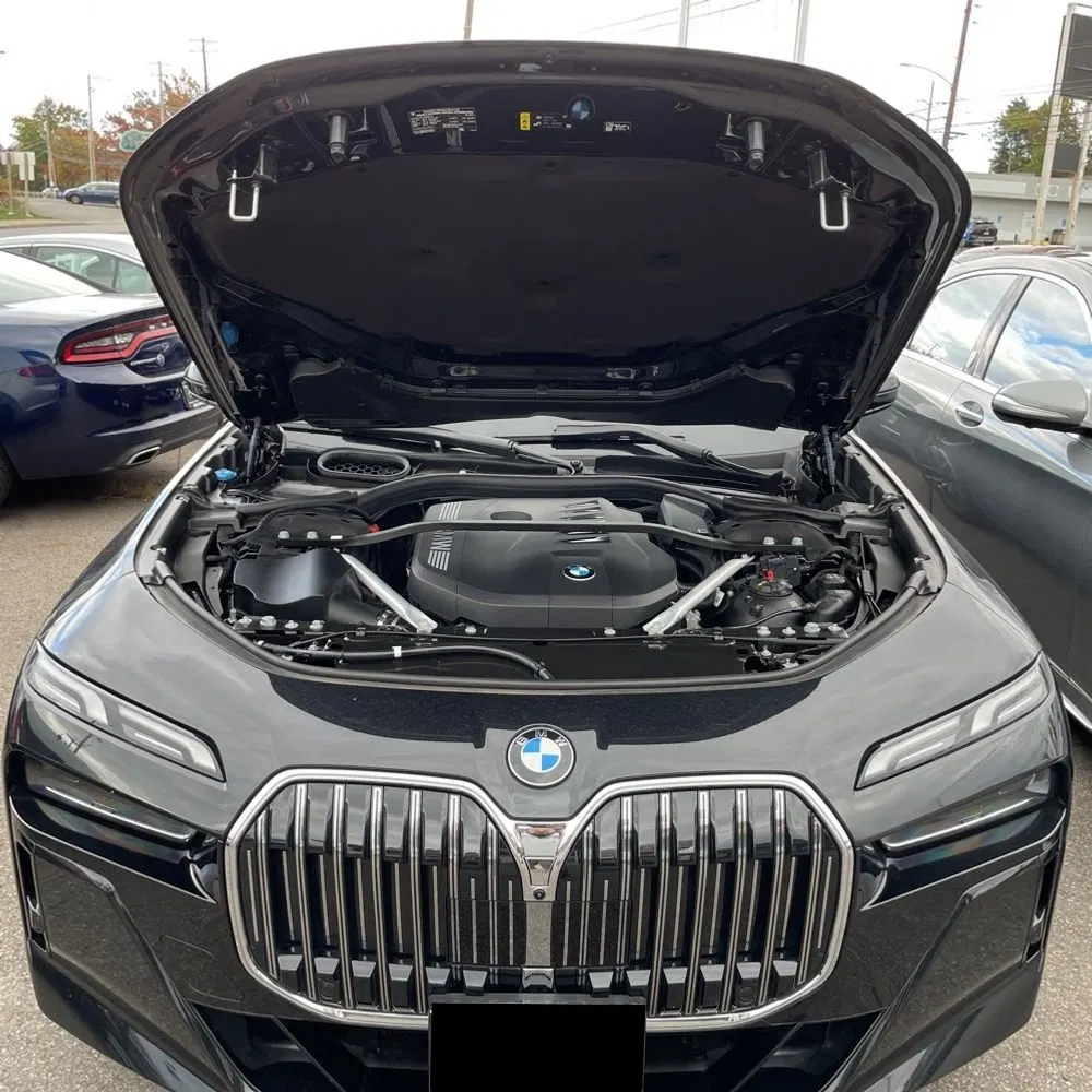 2025 BMW 7-Series 740i xDrive