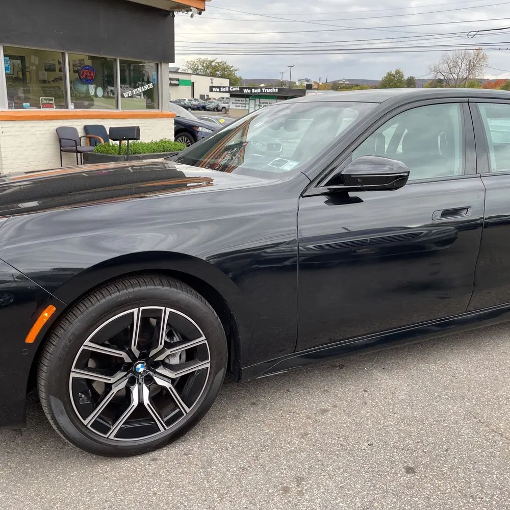 2025 BMW 7-Series 740i xDrive