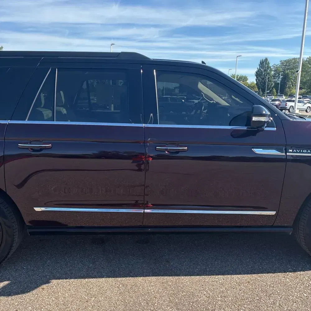 2024 Lincoln Navigator L Black Label