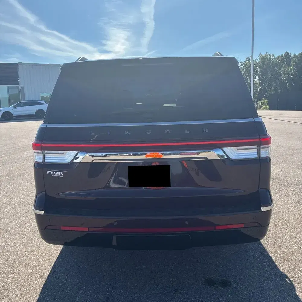 2024 Lincoln Navigator L Black Label