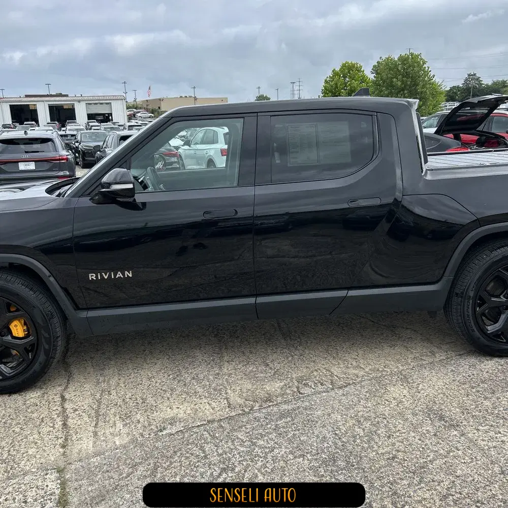 2022 Rivian R1T Adventure