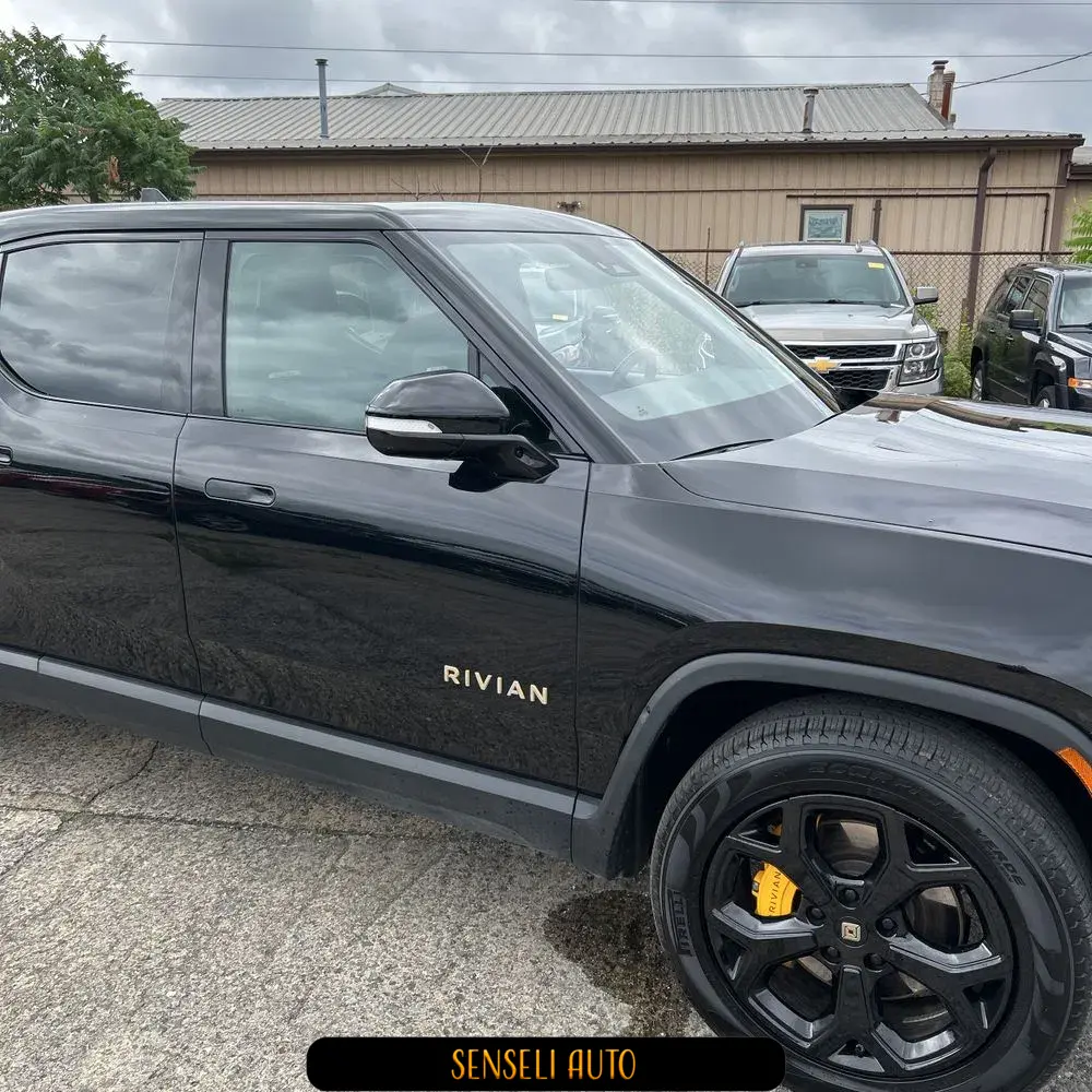 2022 Rivian R1T Adventure