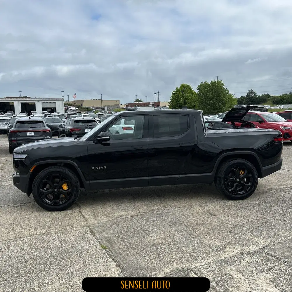 2022 Rivian R1T Adventure