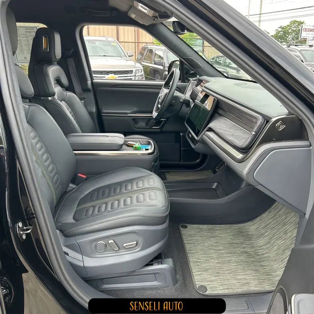 2022 Rivian R1T Adventure