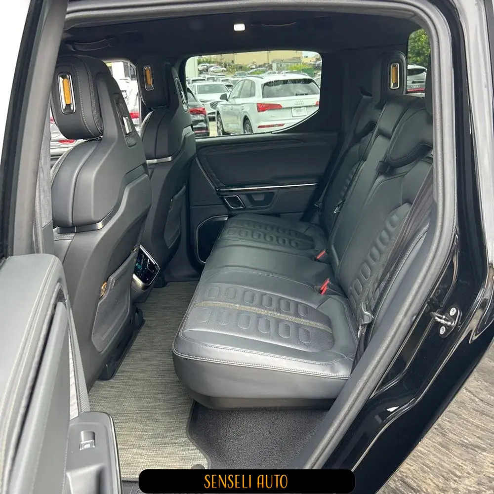2022 Rivian R1T Adventure