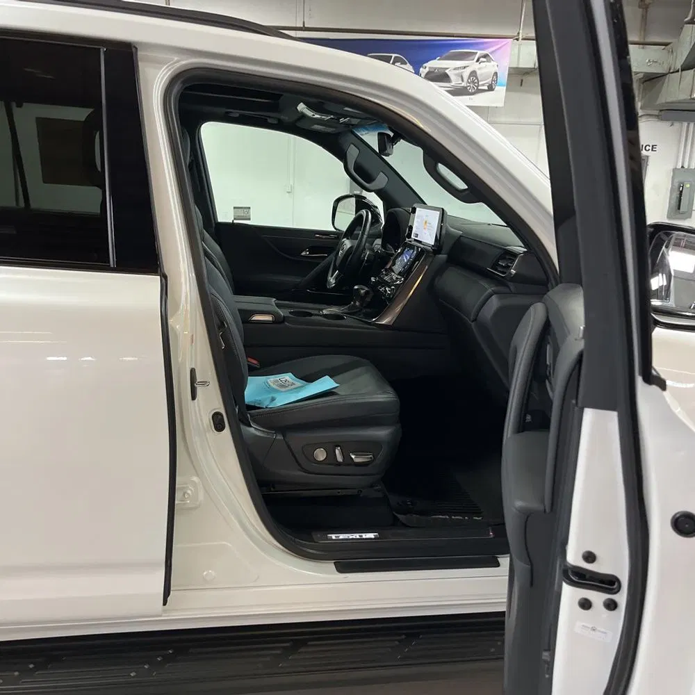 2023 Lexus LX 600 Luxury