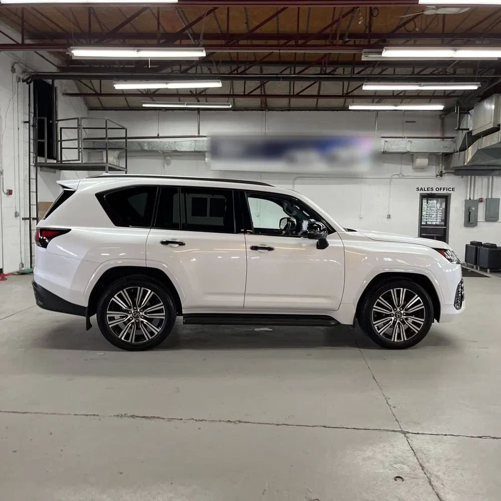 2023 Lexus LX 600 Luxury