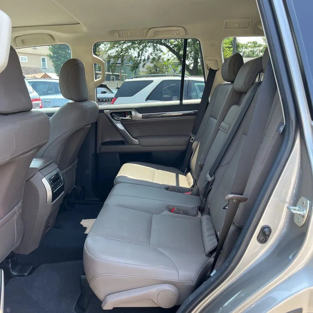 2023 Lexus GX 460 Base