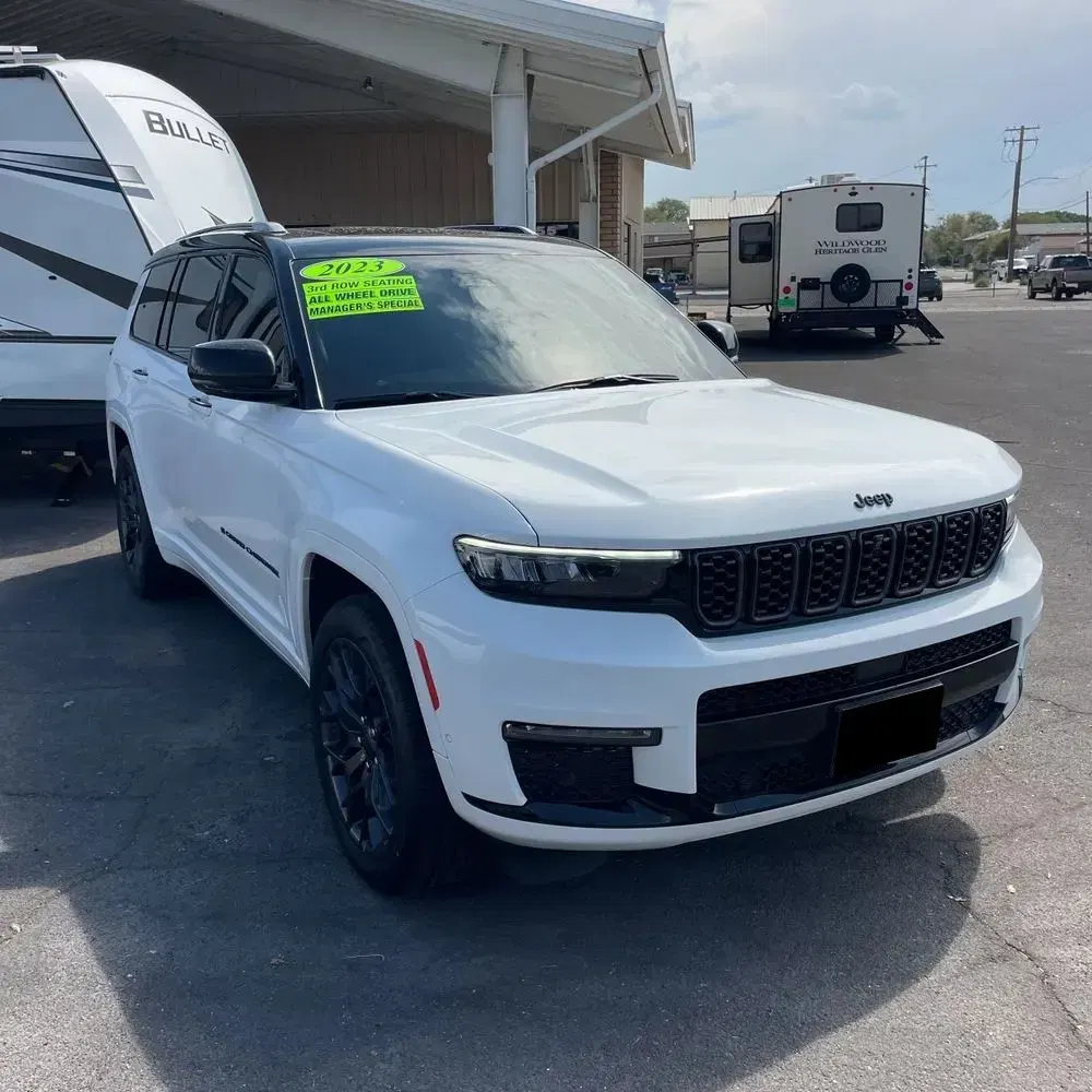 2023 Jeep Grand Cherokee L Summit