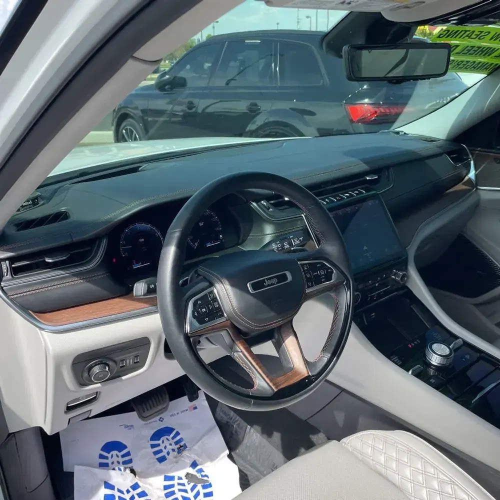 2023 Jeep Grand Cherokee L Summit