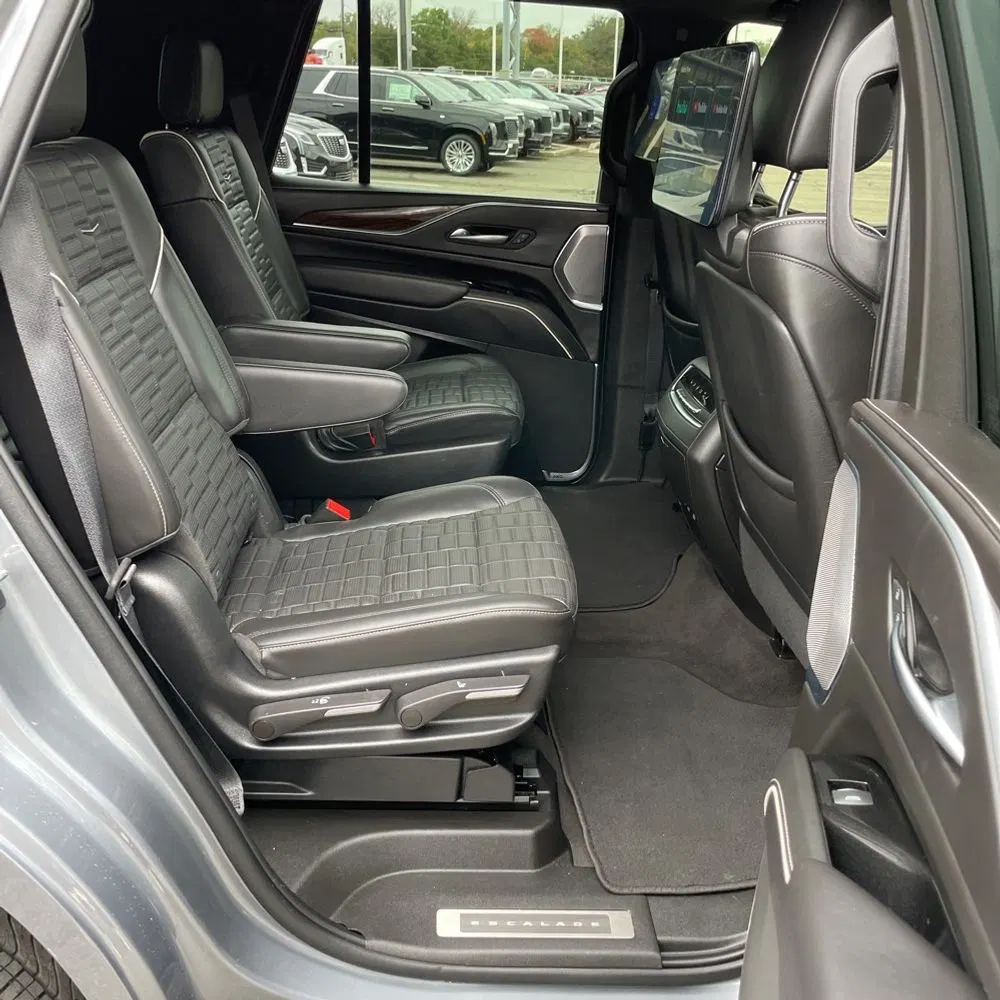 2022 Cadillac Escalade Sport Platinum