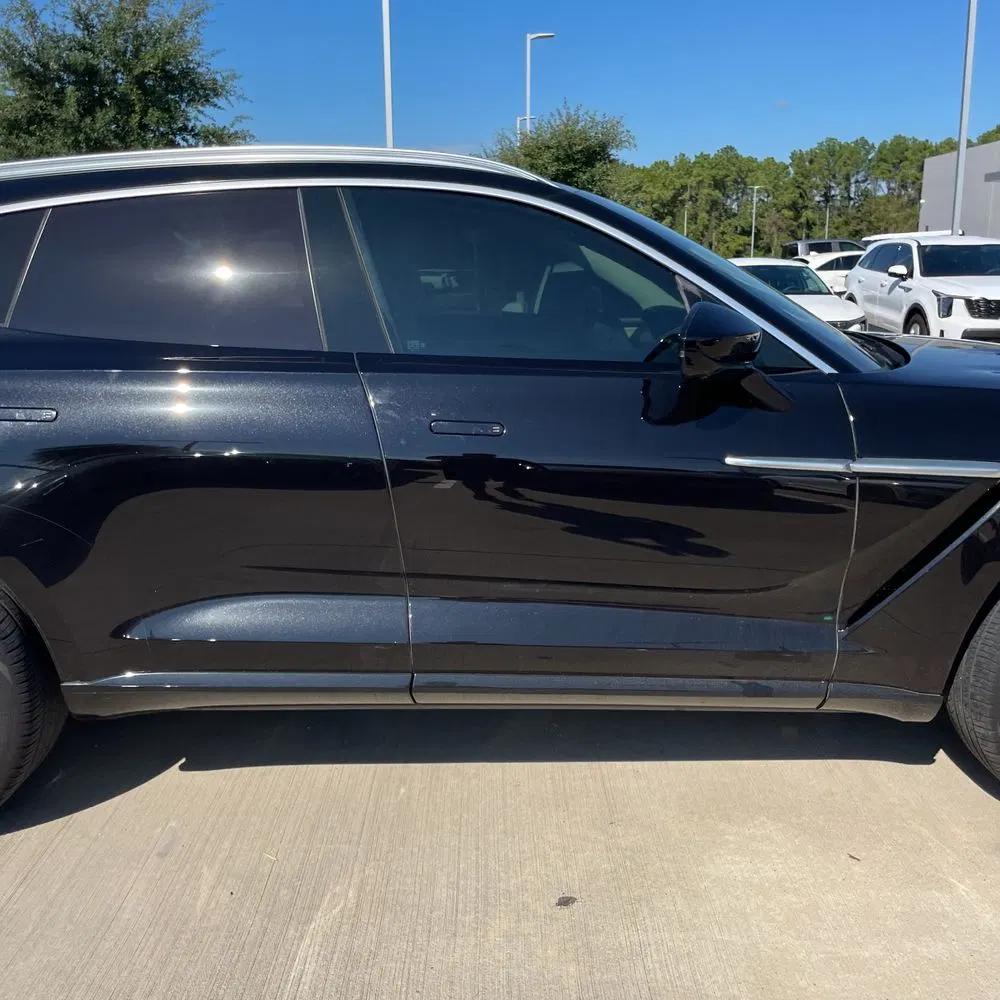 2021 Aston Martin DBX Base