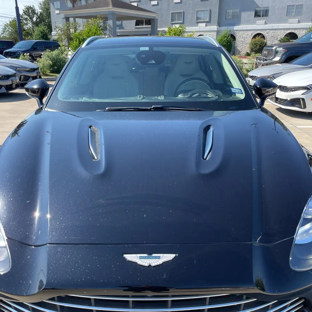 2021 Aston Martin DBX Base