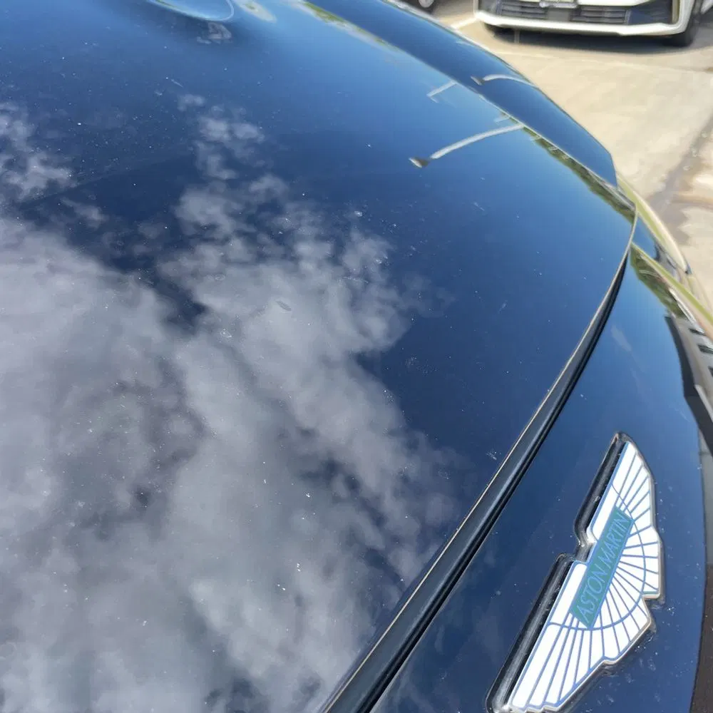 2021 Aston Martin DBX Base