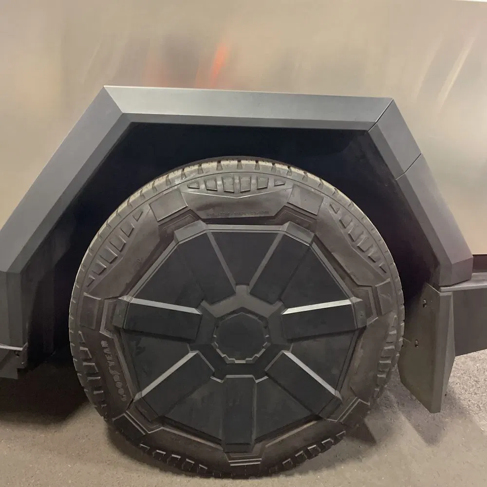 2024 Tesla Cybertruck Base