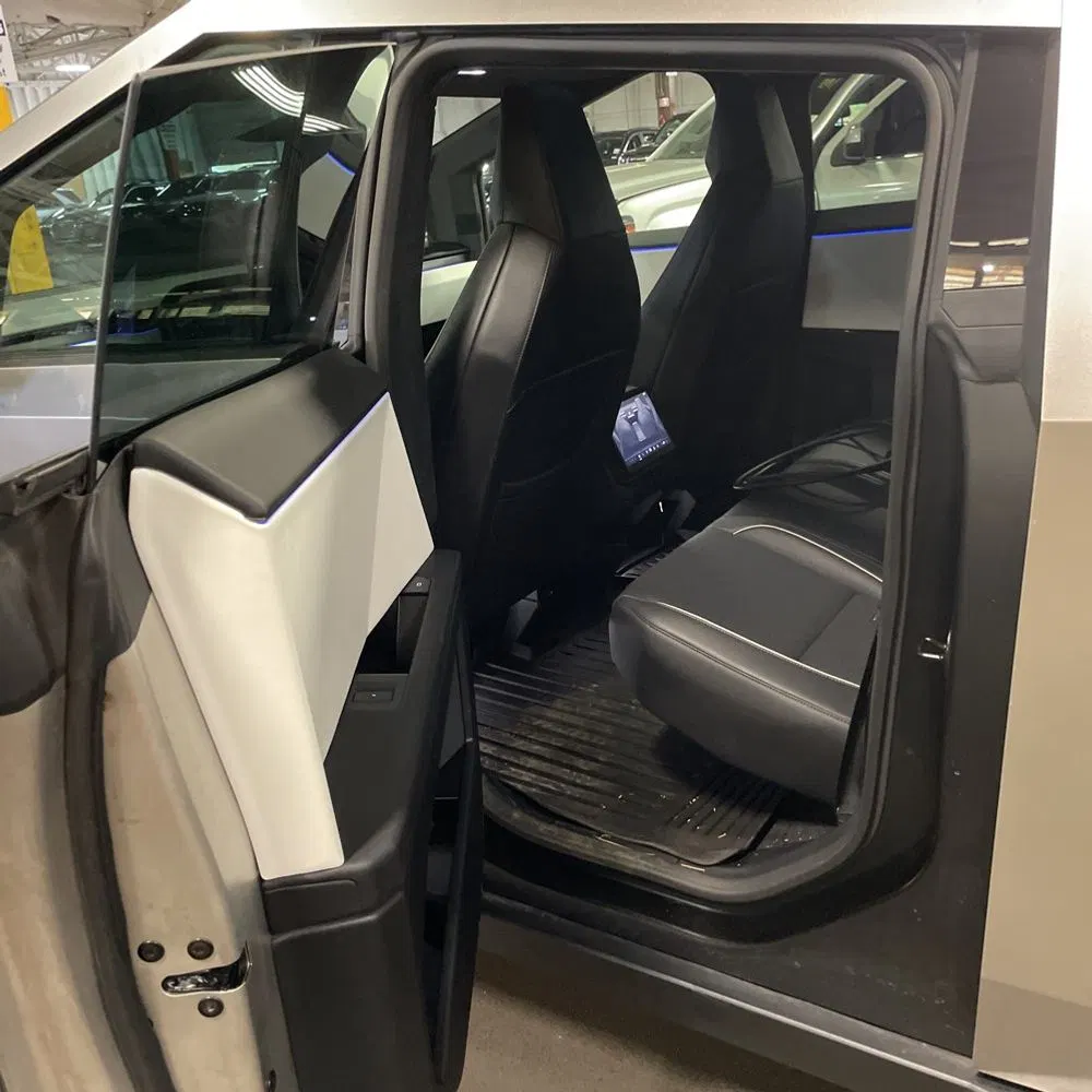 2024 Tesla Cybertruck Base