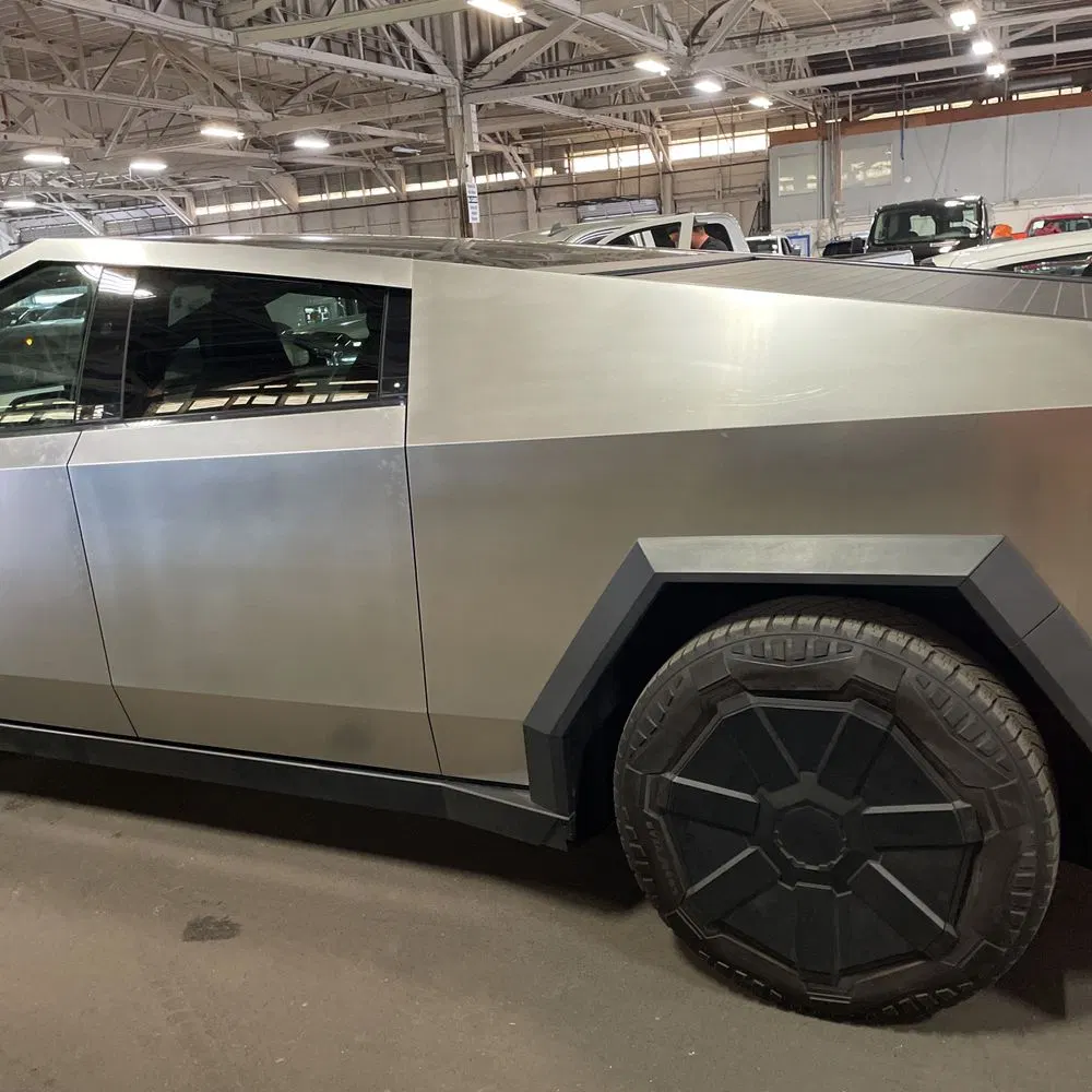 2024 Tesla Cybertruck Base