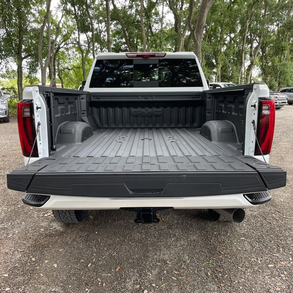 2025 GMC Sierra 2500HD Denali Ultimate