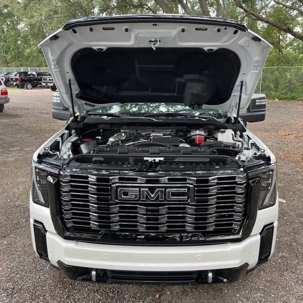 2025 GMC Sierra 2500HD Denali Ultimate