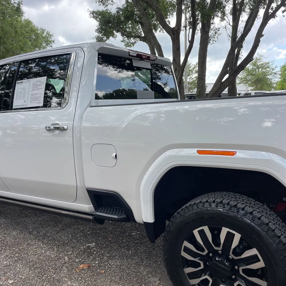 2025 GMC Sierra 2500HD Denali Ultimate