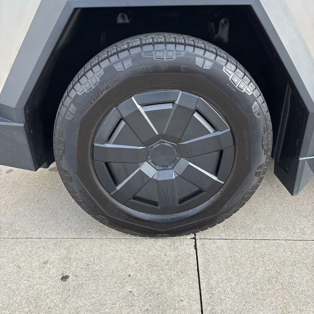 2024 Tesla Cybertruck CyberBeast