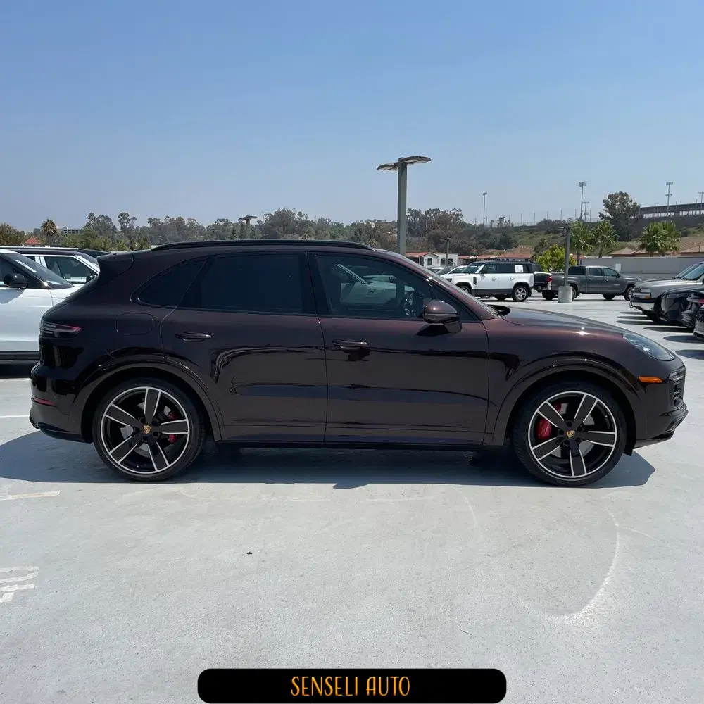 2022 Porsche Cayenne GTS