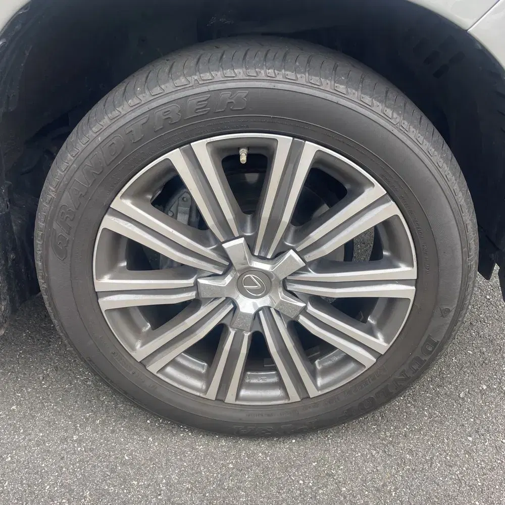2017 Lexus LX 570 Base