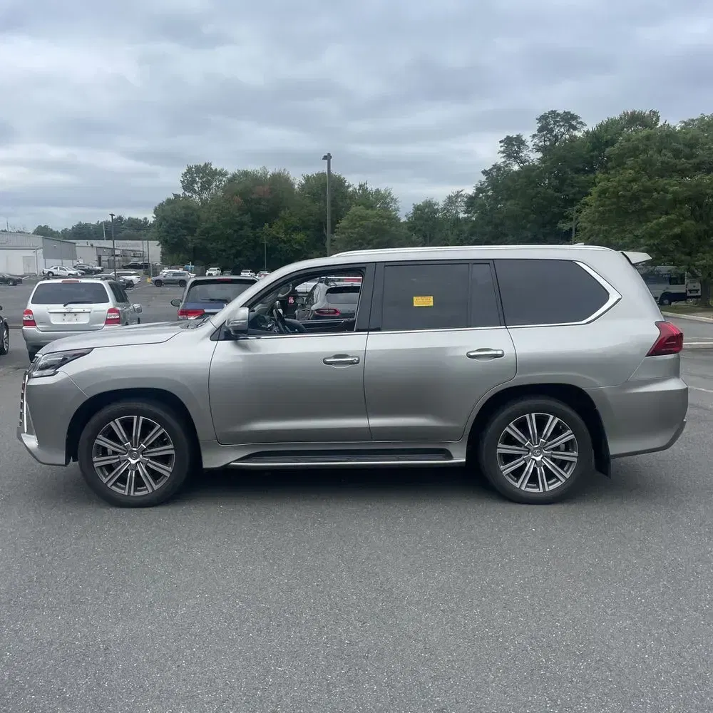 2017 Lexus LX 570 Base