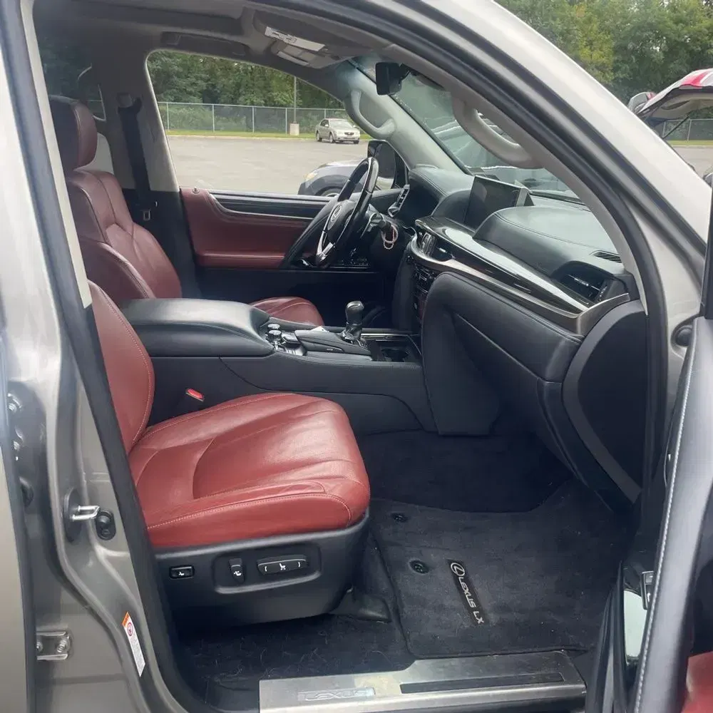2017 Lexus LX 570 Base