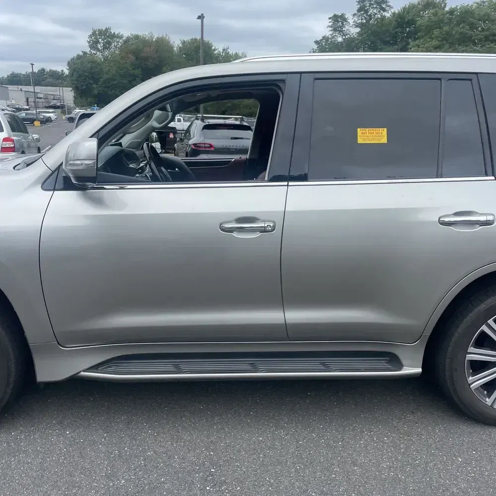 2017 Lexus LX 570 Base