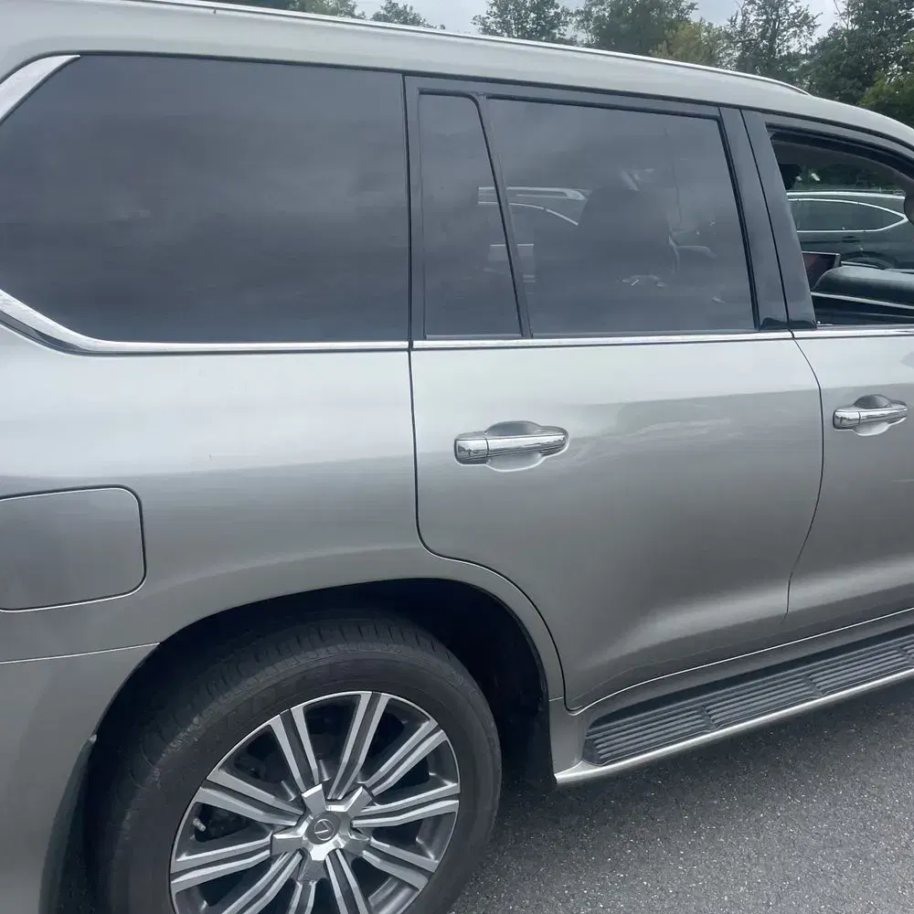 2017 Lexus LX 570 Base