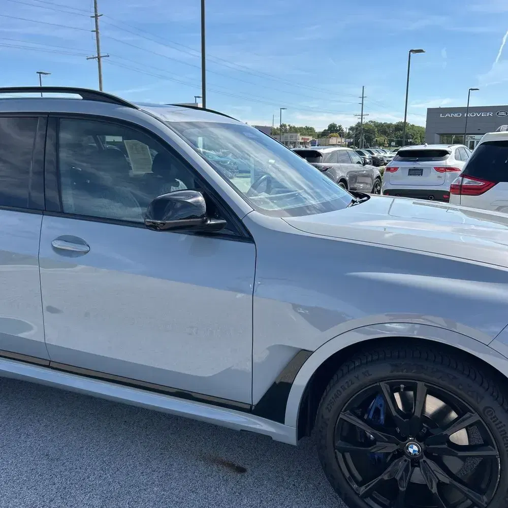 2024 BMW X7 M60i