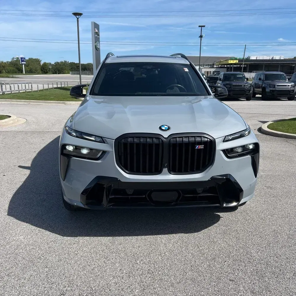 2024 BMW X7 M60i