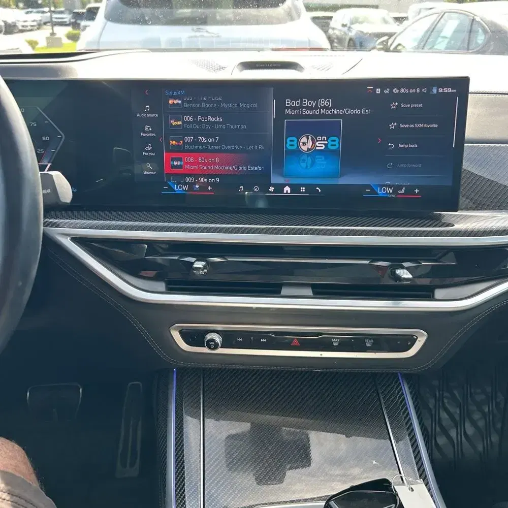 2024 BMW X7 M60i