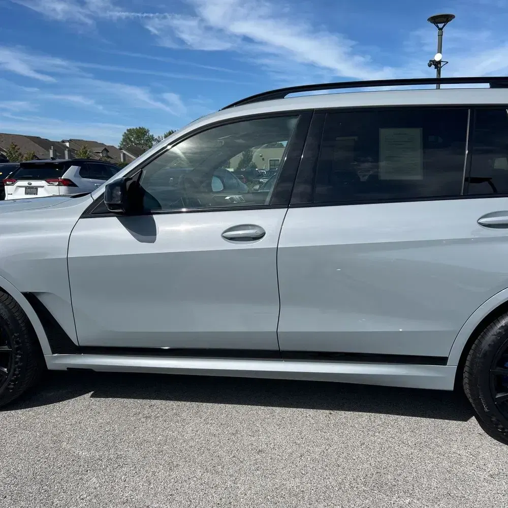 2024 BMW X7 M60i