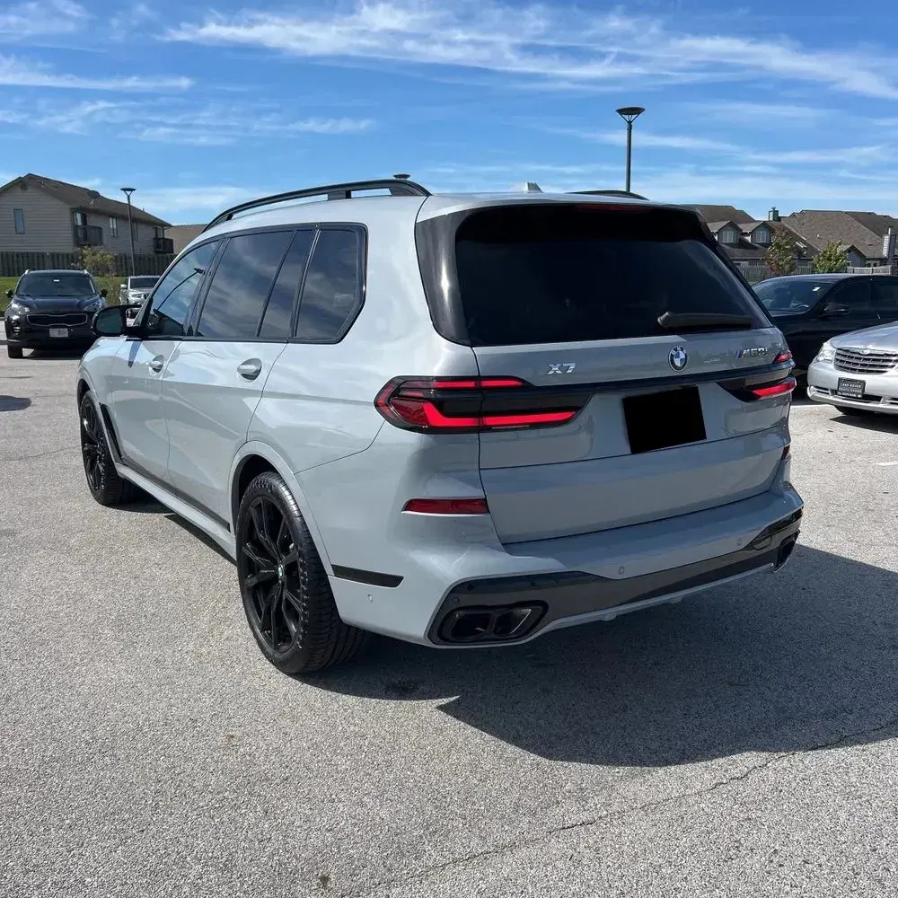 2024 BMW X7 M60i
