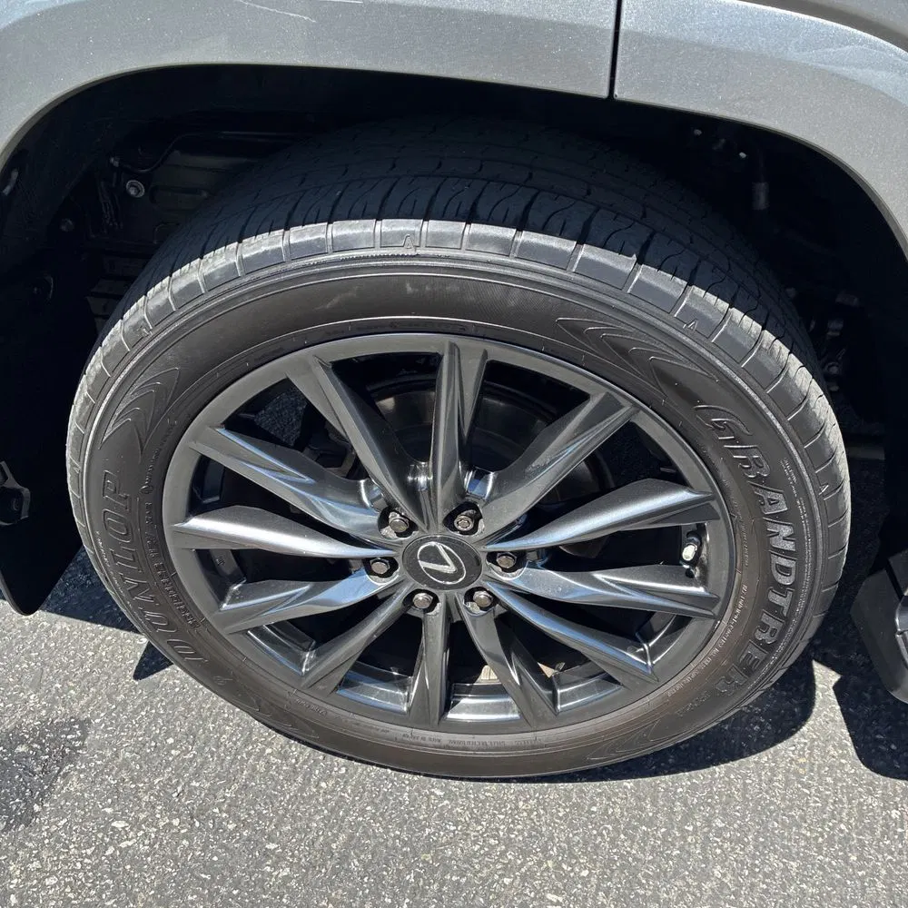 2023 Lexus LX 600 F SPORT Handling